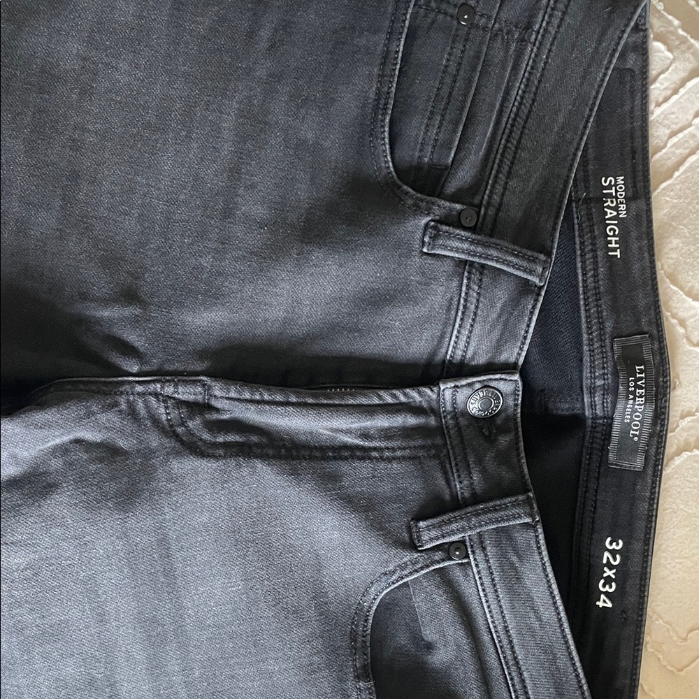 Liverpool Men's Dark Gray Straight Jeans